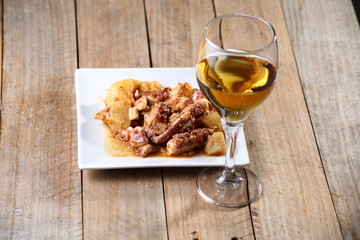 bodegón de comida y bebida