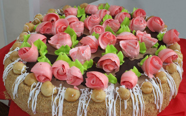 Wedding cake with roses