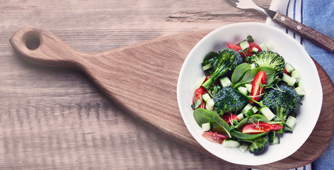 Fresh vegetable salad with broccoli