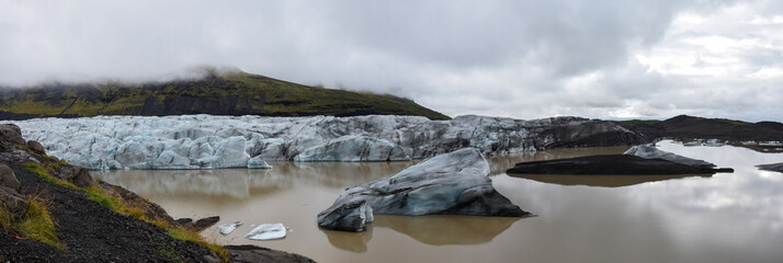 Sv&iacute;nafellsj&ouml;kull Glacier 