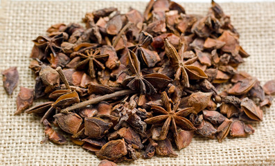 Anise stars