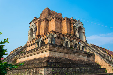 Fototapeta premium Wat Chedi Luang in Chiang Mai