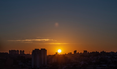 Fototapeta na wymiar Amanhecendo em São Paulo