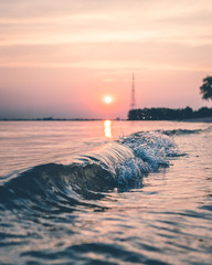 Tiny Waves in Hamburg