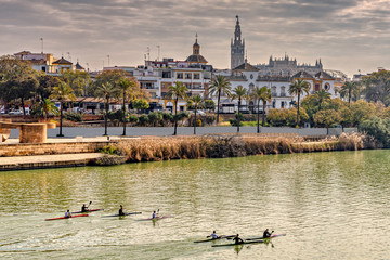 Naklejka premium Cityscape of Seville and the Guadalquivir river.