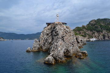 island in the sea