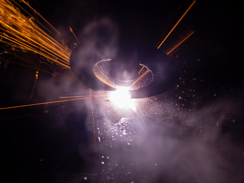 gas-ring of aggregate by the bunch of plasma cutting a steel sheet..