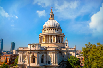 Fototapeta na wymiar St Paul's Cathedral in London, UK