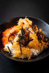 shrimps tempura rice bowl with shrimp egg and seaweed
