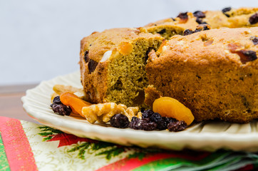 cake with nuts and raisins