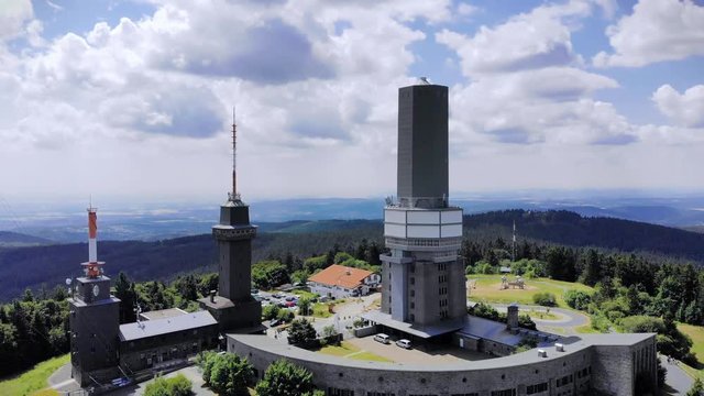 Aerial view and flight at Grosser Feldberg, aerial mast of hr and viewing tower, Oberreifenberg in the background, Hesse, Germany