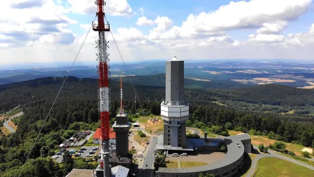 Aerial view and flight at Grosser Feldberg, aerial mast of hr and viewing tower, Oberreifenberg in the background, Hesse, Germany