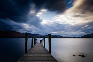 Fototapeta na wymiar moody seascape at Derwent Water in the Lake District