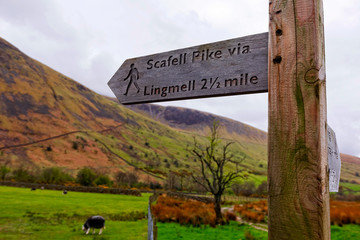 directional signpost to Scafell Pike