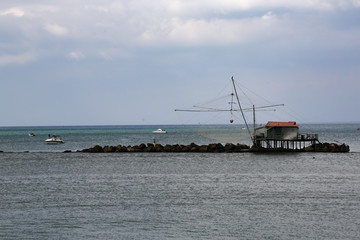 Fischerhütten im Mittelmeer