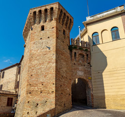 Porta Patrizia, Montalto