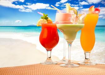 TROPICAL DRINKS CLOSE UP FOOD IMAGE