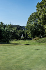 Obraz premium Empty golf field meadow