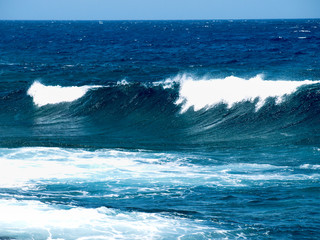 Ocean waves on the east coast in the La Charca area