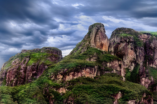Pico Paran&aacute; - Morretes, Brazil.