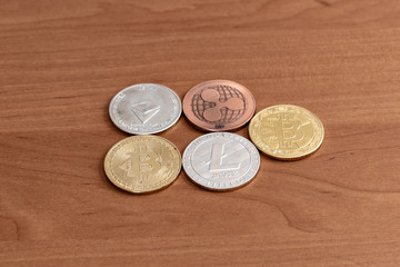 Different creeps are lying on the table.