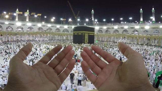 Mekka, Saudi Arabia  , To pray to Allah in Kaaba