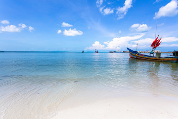 Fototapeta na wymiar Tropical beach, longtail boats, Samui Island, Suratthani, Thailand.