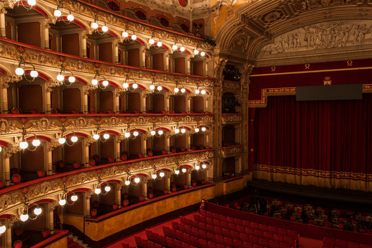 Teatro Vincenzo Bellini in Catania