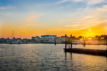 Fototapeta premium Sunset at the port