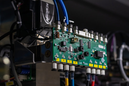 Next generation motherboard, powered by new core processors, while printing 3d parts for detonators and expoing devices. Demolition industry, prototyping elements, robotic facility, assembly line.