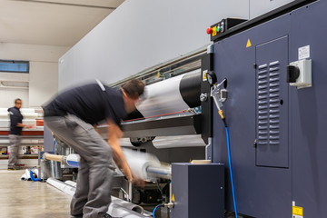 Big vinyl rolls, Computer aided printing process, advanced technology in the press and publishing...