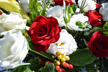 bouquet of red roses