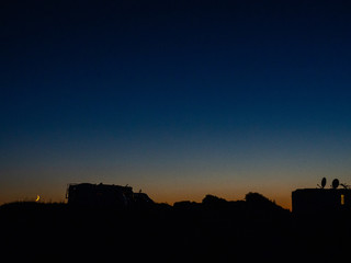 Obraz premium sun set with RVs