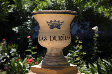 florero,flores,cer&aacute;mica