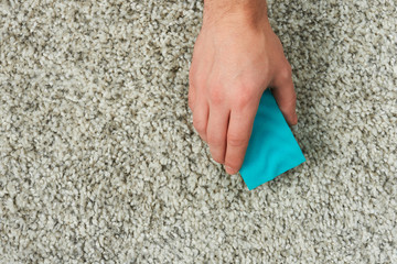 Cleaning gray carpet