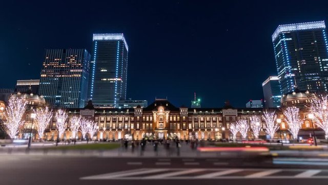イルミネーションが輝く東京丸の内の夜景 タイムラプス  / A night view of the Marunouchi station square at Tokyo Station where the illuminations shine. Chiyoda, Tokyo, Japan.