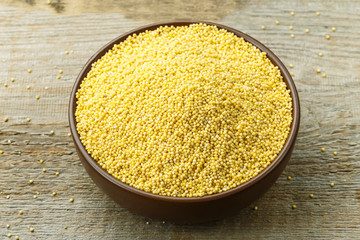 raw grain millet