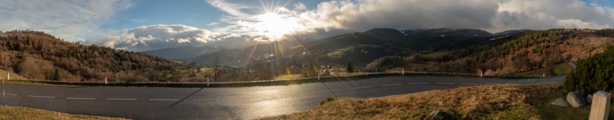 Grand soleil d'hiver sur les routes des Vosges