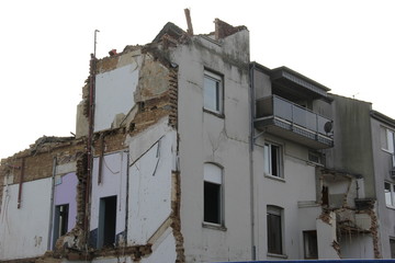 Hausabbruch, Abrisshaus