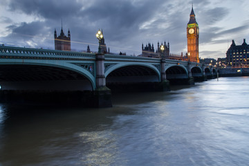 Naklejka premium London Westminster Bridge at twilight.