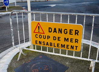 Danger coup de mer ensablement