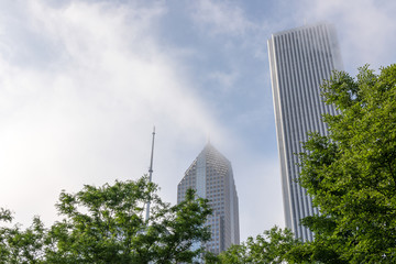 Skyscrapers in the fog, Chiaìcago