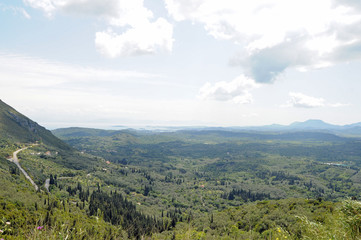 Naklejka premium Le nord de l'île vu depuis le château d'Angelokastro près de Paleokastritsa à Corfou