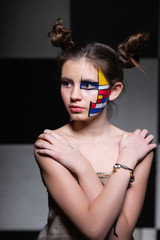 Fototapeta premium Mysterious teen girl.