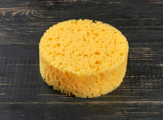 Yellow round sponge