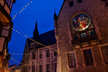 Quedlinburg zur Weihnachtszeit mit Rathaus