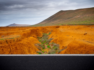 Dry stream trough