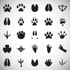 Fototapeta premium Animal foot prints icons set on white background for graphic and web design, Modern simple vector sign. Internet concept. Trendy symbol for website design web button or mobile app