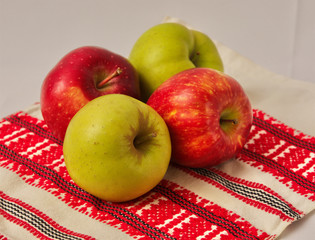 apples on fabric