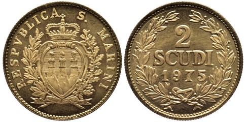 San-Marino golden coin 2 two scudi 1975, crowned shield with three towers with smoking chimneys flanked by laurel and oak sprigs, value and date flanked by laurel sprigs, 